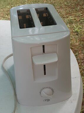 Oversized Two Slice Electric Toaster White